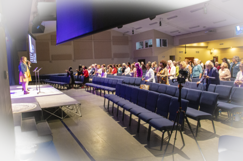 Ladies worshipping 2