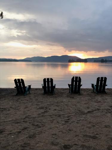 sunset-summer-chairs